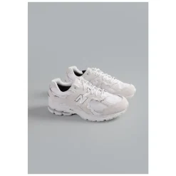 2002 Sneakers