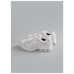 2002 Sneakers
