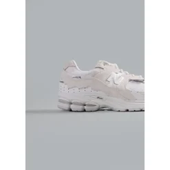 2002 Sneakers